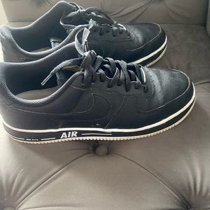Air Force 1 taking offers